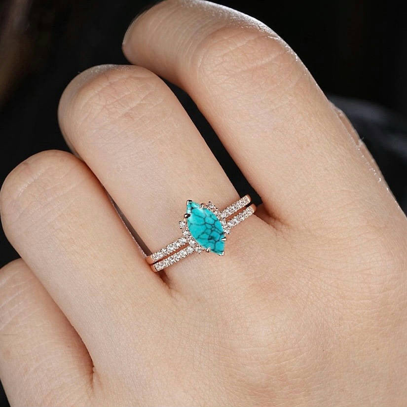 Romanttinen Sormus erityisiin hetkiin