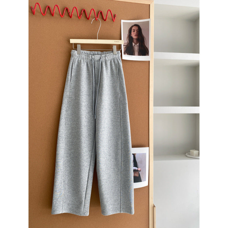 Beautifully Finished Trousers in a Timeless Design