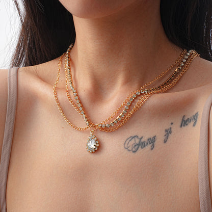 Kaunis Kaulakoru ainutlaatuisella tyylillä