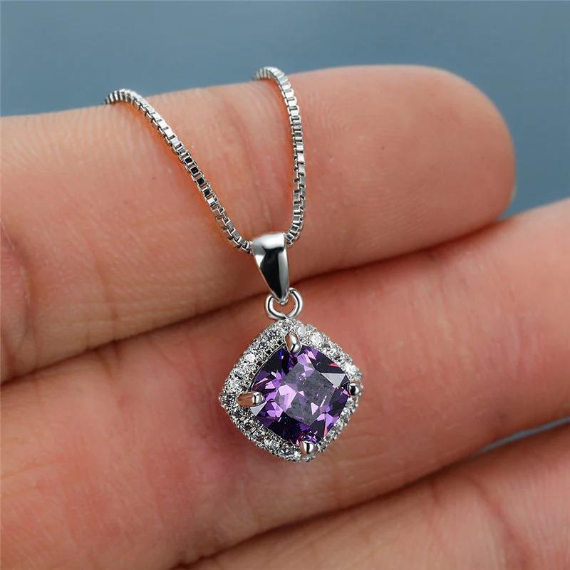 Elegantti Ketju jokaiseen tilaisuuteen