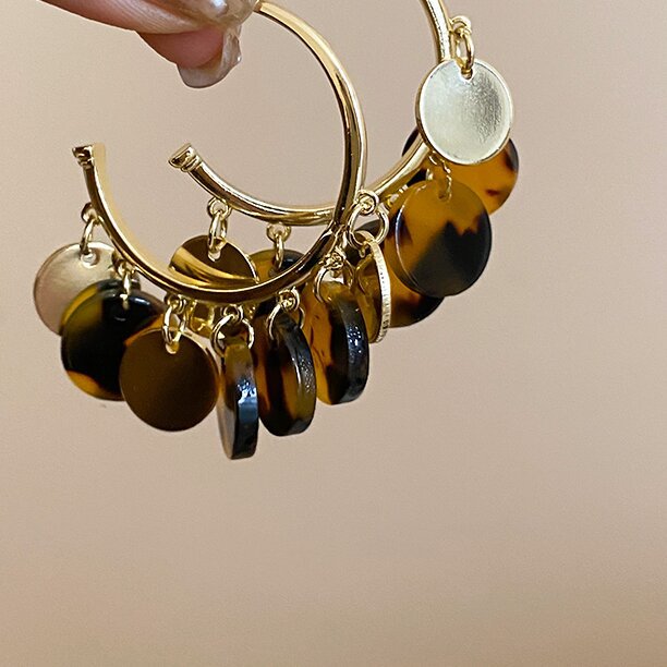 Herkkä käsityö Korvarengas