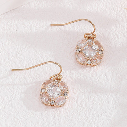 Elegantti Korvarengas jokaiseen tilaisuuteen