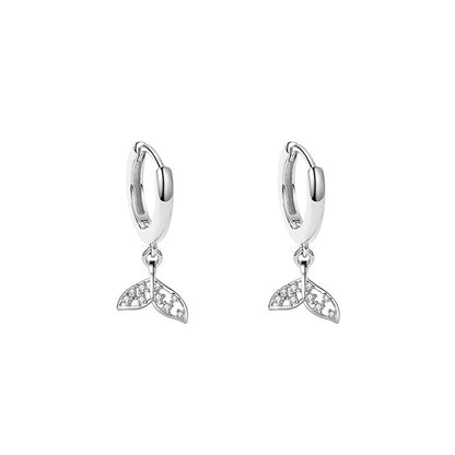 Käsintehty vintage Korvarengas