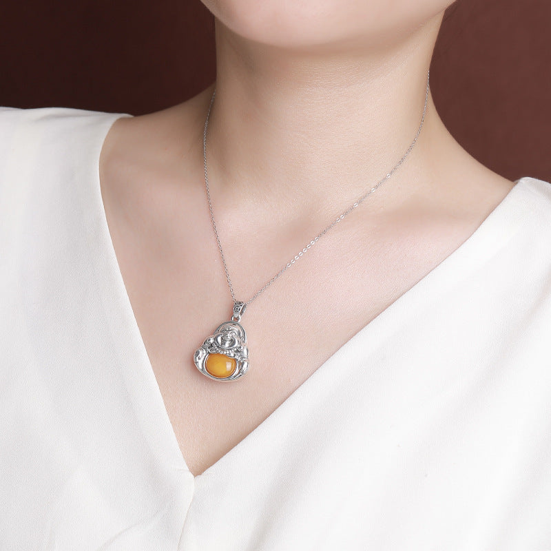 Kaunis Hopea Riipus ainutlaatuisella tyylillä