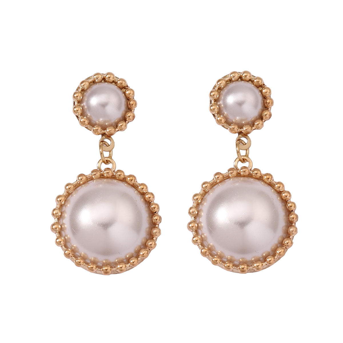 Klassinen Helmi Korvarengas ajattomalla viehätyksellä