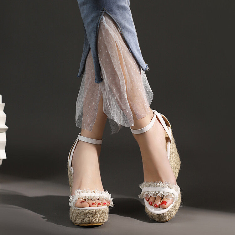 Tyylikeät Ortopediset Sandaalit Jokaiseen Tilaisuuteen