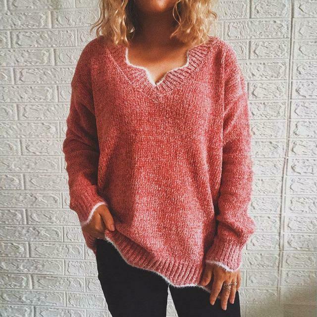Well Tailored Sweater with a Graceful Silhouette