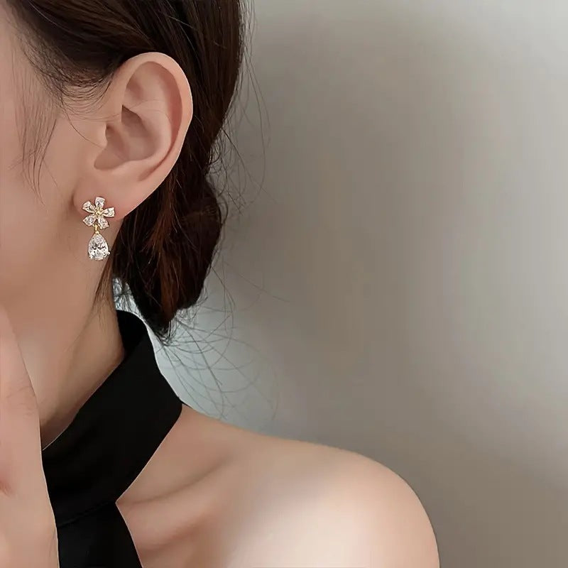 Hurmaava Korvarengas jokaiseen tilaisuuteen