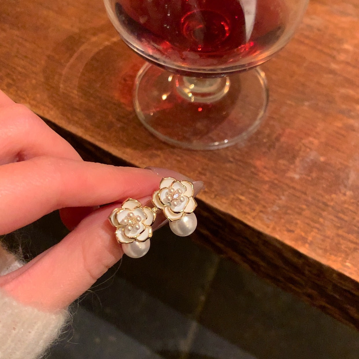 Herkkä käsityö Helmi Koru