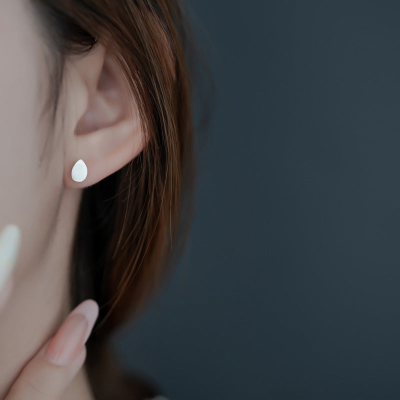 Käsintehty vintage Korvarengas