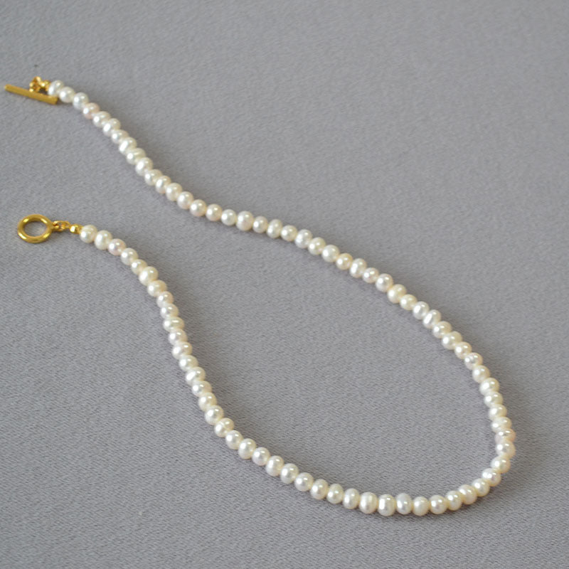 Hurmaava Helmi Kaulakoru jokaiseen tilaisuuteen