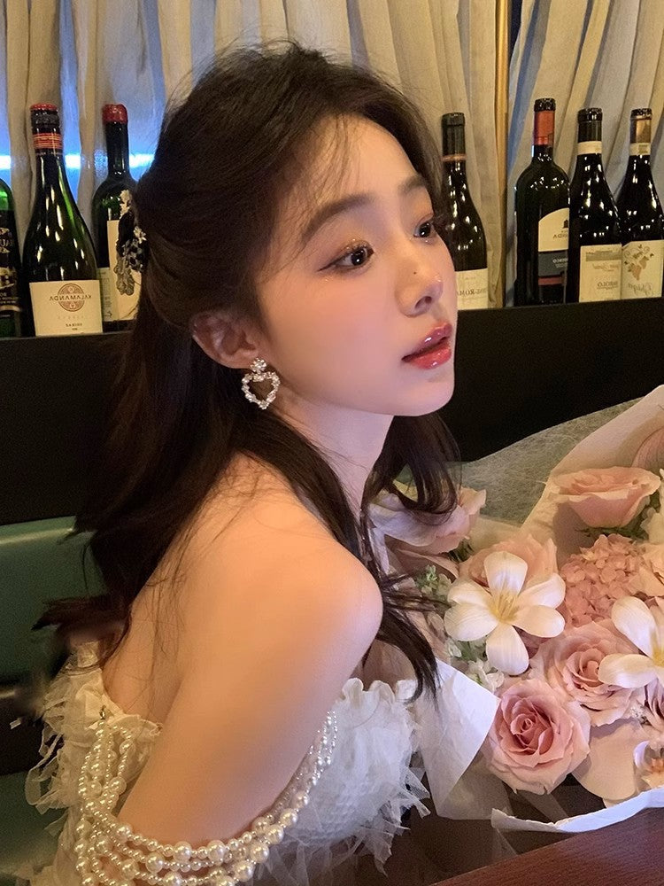 Käsintehty vintage Helmi Korvarengas