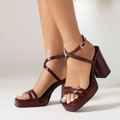 Kauniisti Valmistetut Ortopediset Sandaalit