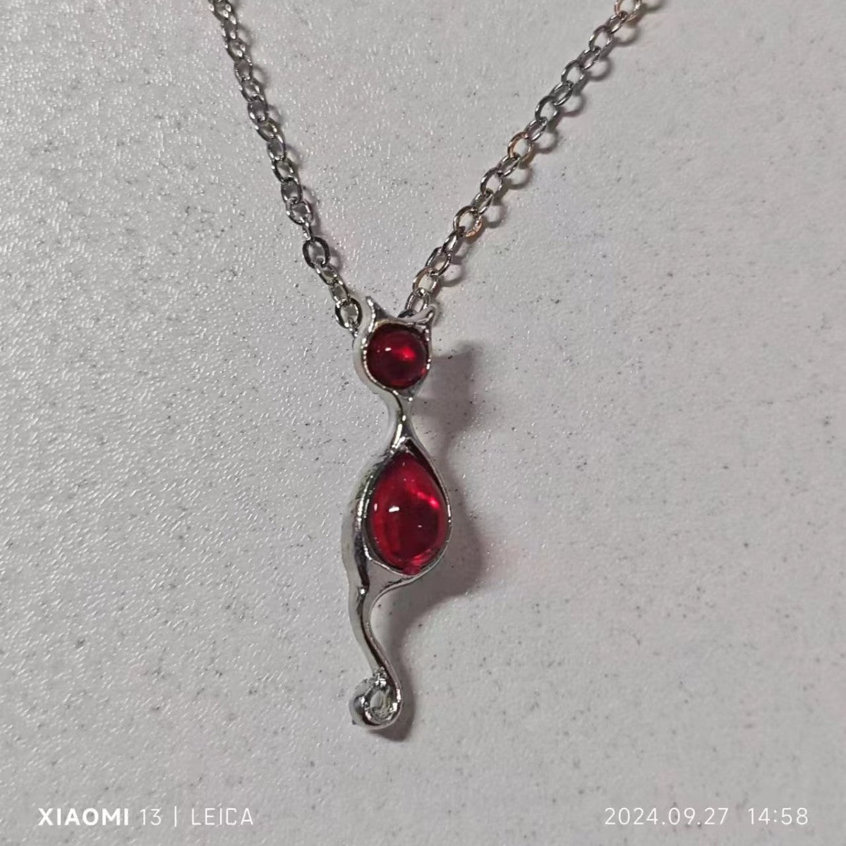 Elegantti Koru jokaiseen tilaisuuteen