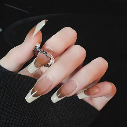 Kaunis Koru ainutlaatuisella tyylillä