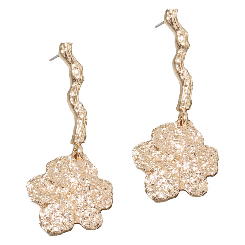 Hurmaava Korvarengas jokaiseen tilaisuuteen