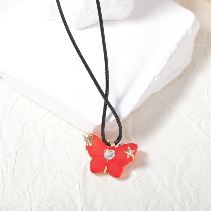 Käsintehty vintage Kaulakoru