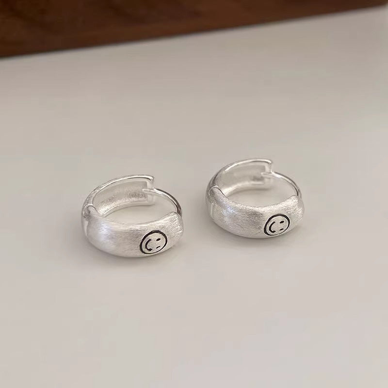 Käsintehty vintage Korvarengas