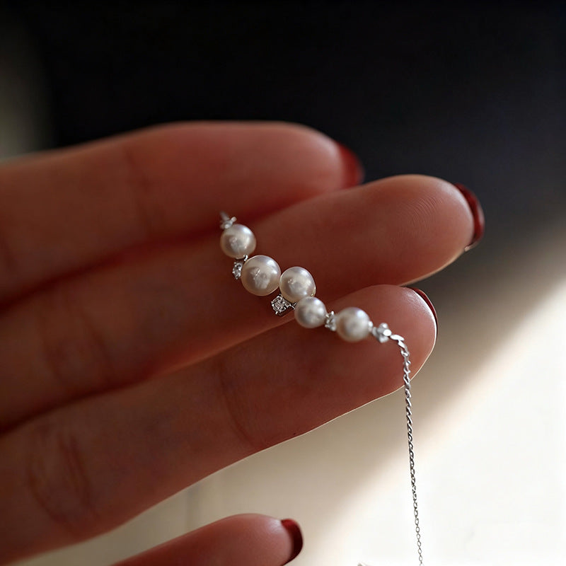 Kaunis Koru ainutlaatuisella tyylillä