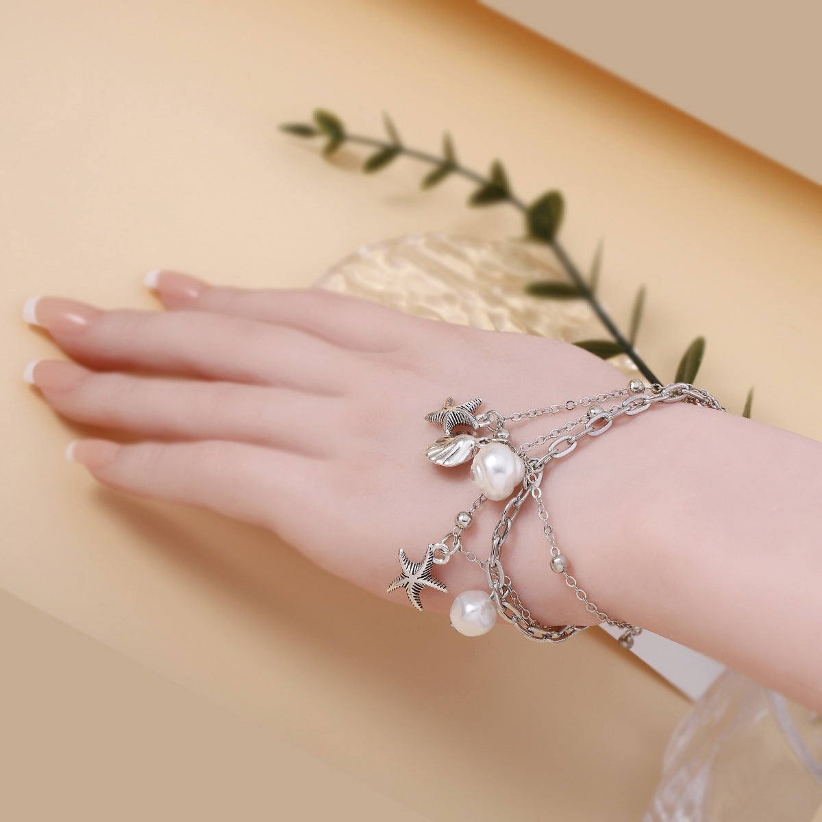 Romanttinen Helmi Rannekoru erityisiin hetkiin