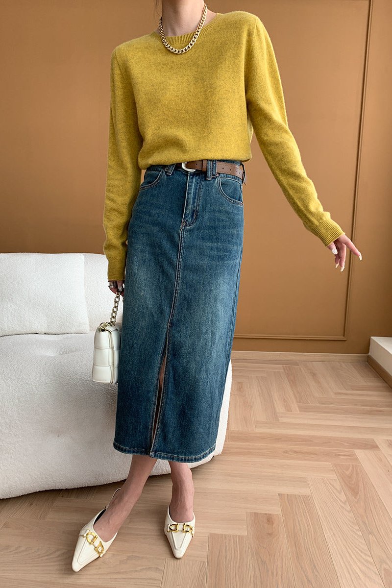 A Vintage Style Blouse with Delicate Timeless Details