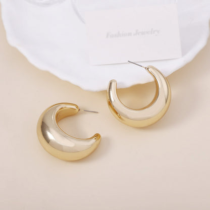 Klassinen Korvarengas ajattomalla viehätyksellä