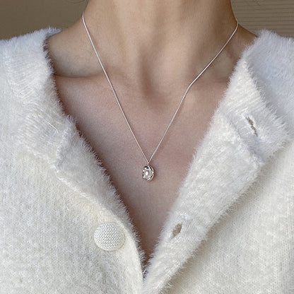 Elegantti Helmi Kaulakoru jokaiseen tilaisuuteen