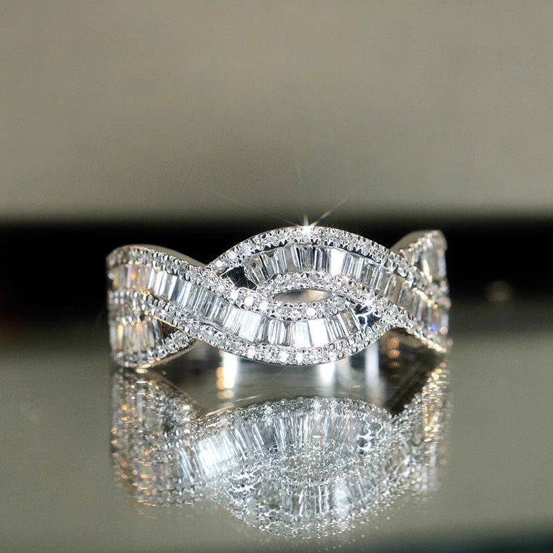 Klassinen Koru ajattomalla viehätyksellä