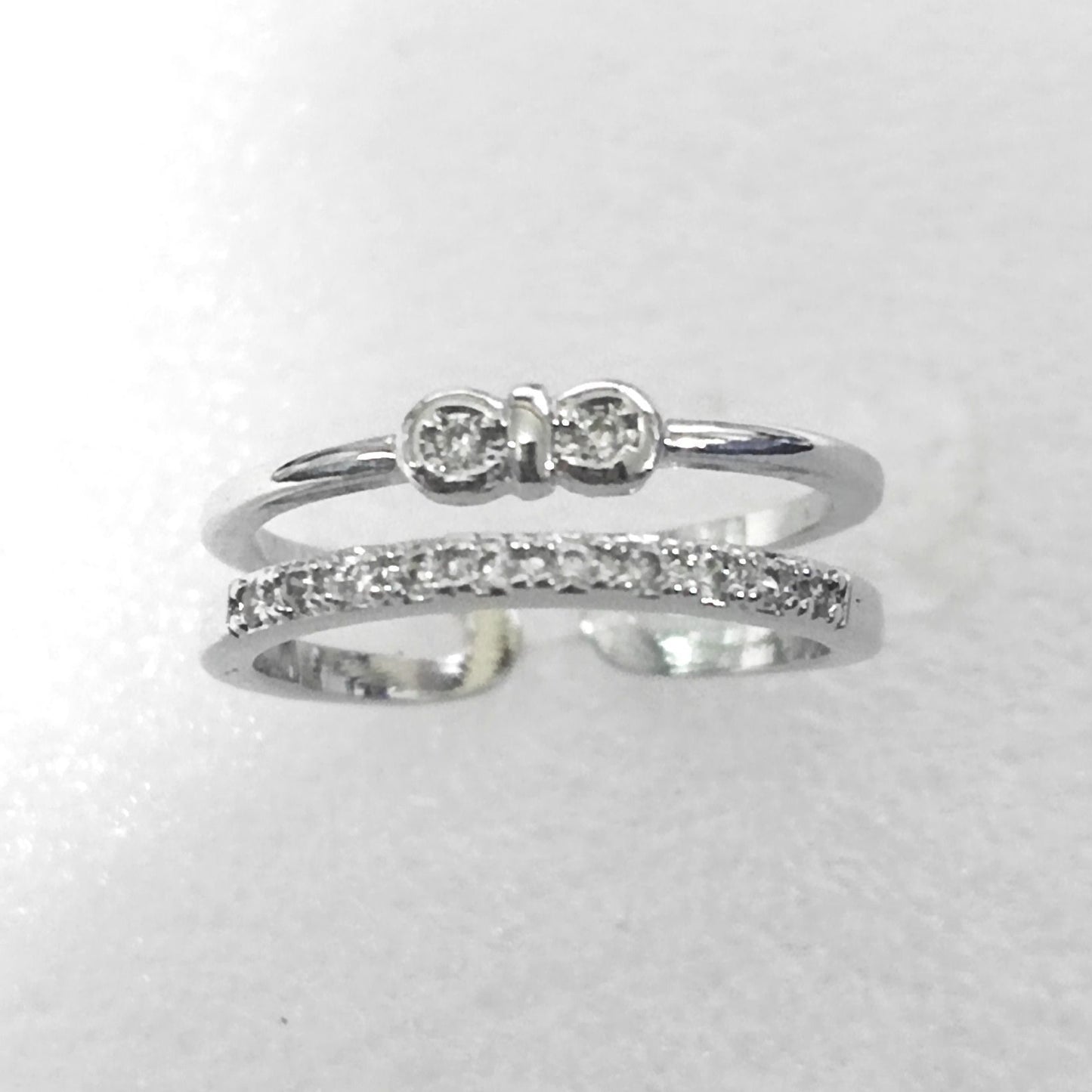 Romanttinen Sormus erityisiin hetkiin