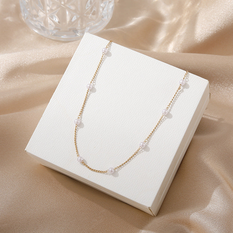 Romanttinen Helmi Kaulakoru erityisiin hetkiin