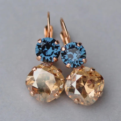 Kaunis Korvarengas ainutlaatuisella tyylillä