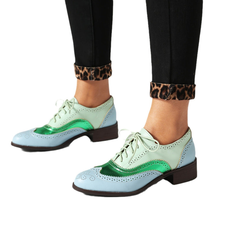 Sulavalinaiset Ortopediset Kengät Moderniin Tyyliin