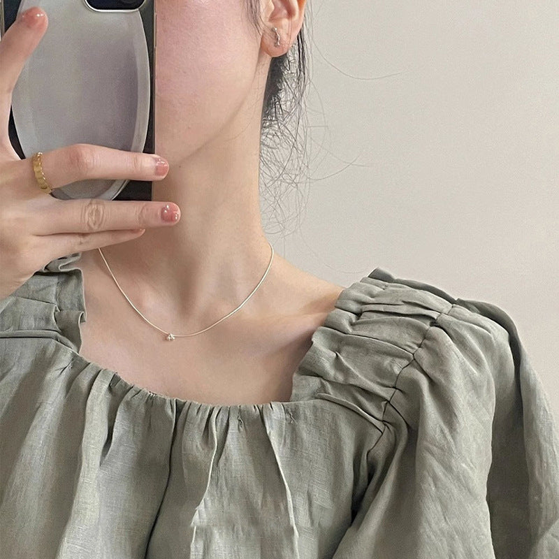 Herkkä käsityö Kaulakoru