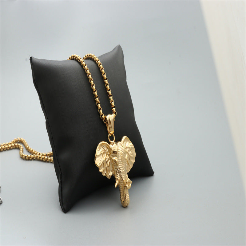 Klassinen Kaulakoru ajattomalla viehätyksellä