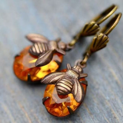 Elegantti Korvarengas jokaiseen tilaisuuteen