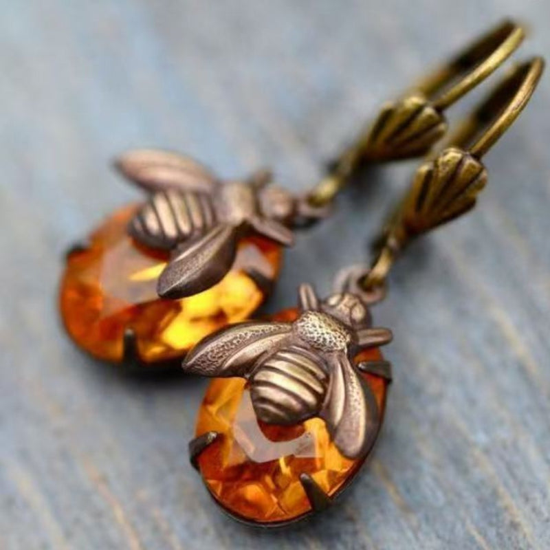 Elegantti Korvarengas jokaiseen tilaisuuteen