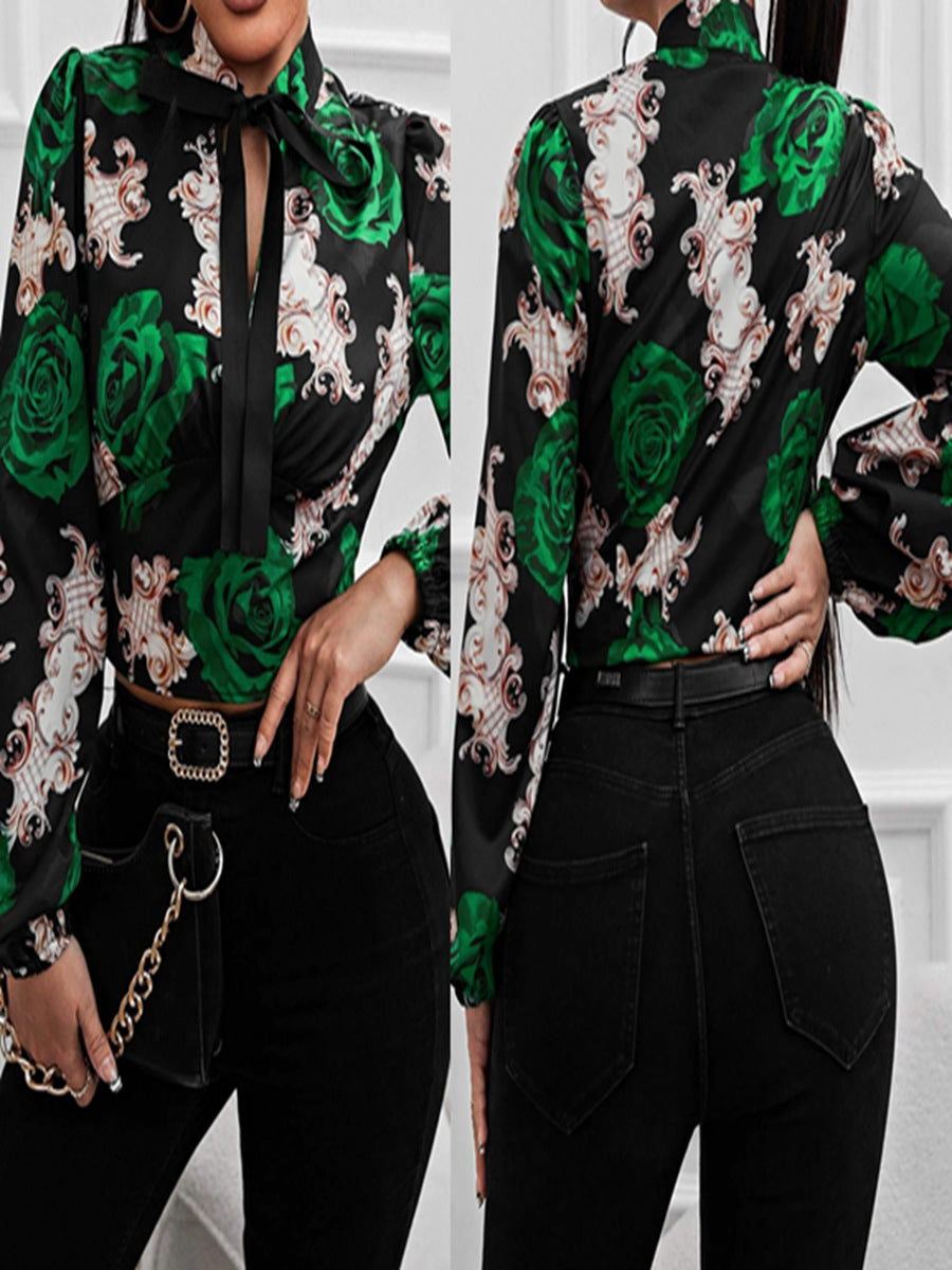 Effortlessly Elegant Blouse with a Timeless Design