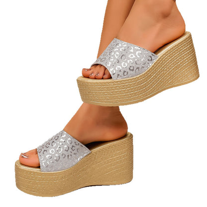 Sulavalinaiset Ortopediset Sandaalit Moderniin Tyyliin