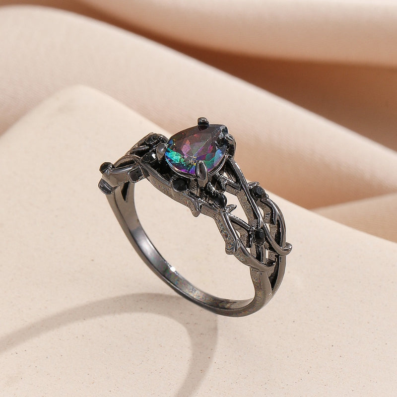 Kaunis Sormus ainutlaatuisella tyylillä