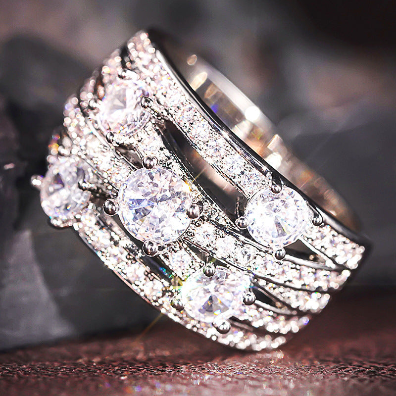 Kaunis Koru ainutlaatuisella tyylillä