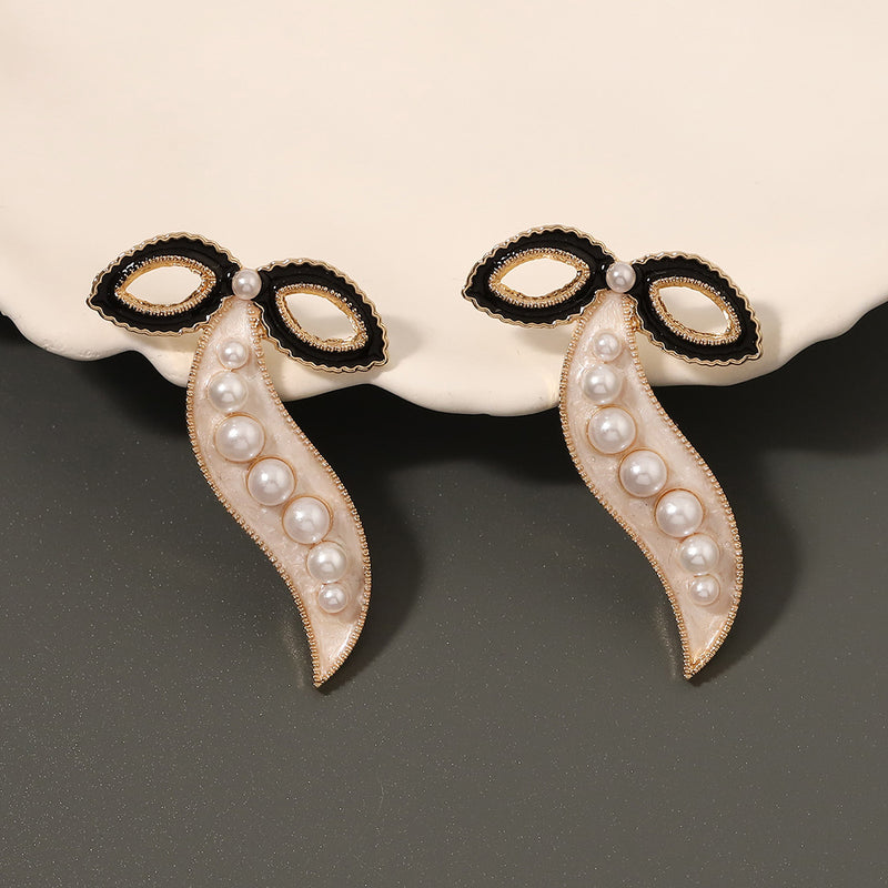 Käsintehty vintage Helmi Korvarengas