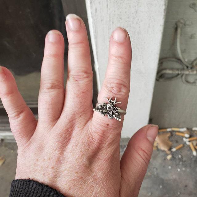 Romanttinen Sormus erityisiin hetkiin