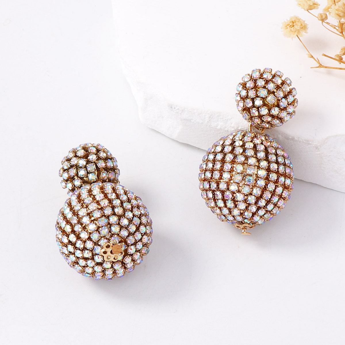 Klassinen Koru ajattomalla viehätyksellä