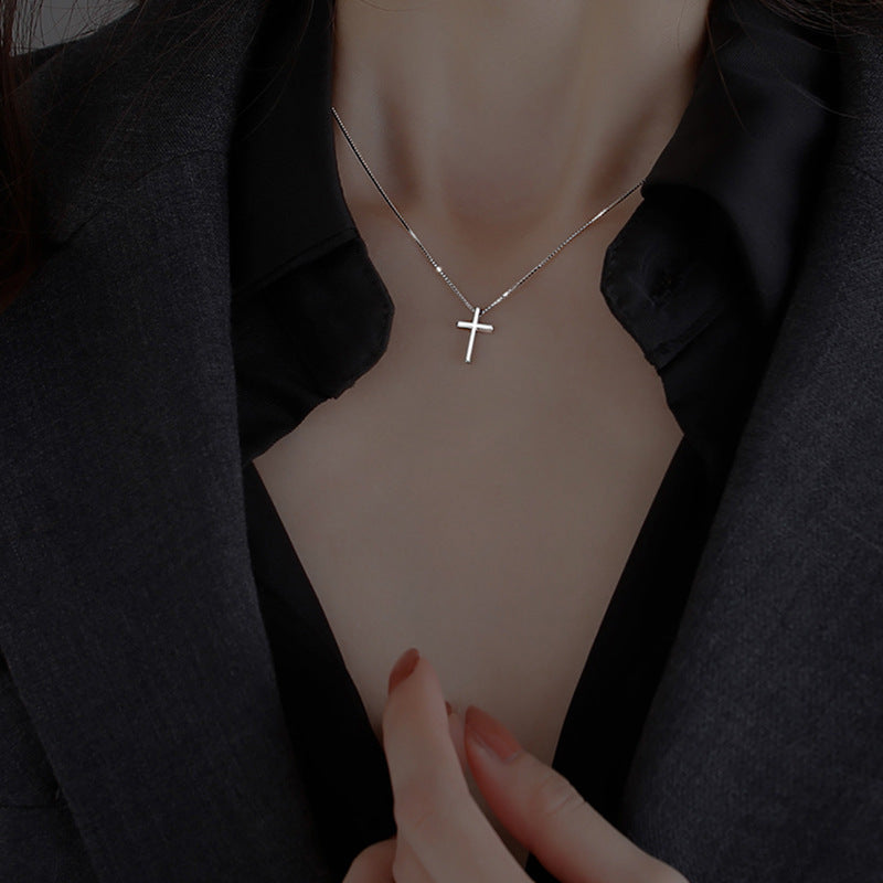 Herkkä käsityö Koru