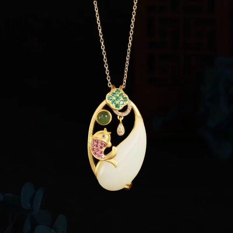 Romanttinen Kulta Kaulakoru erityisiin hetkiin