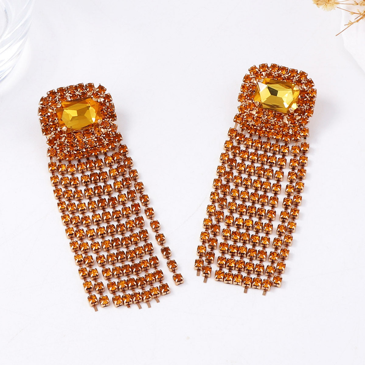 Elegantti Koru jokaiseen tilaisuuteen