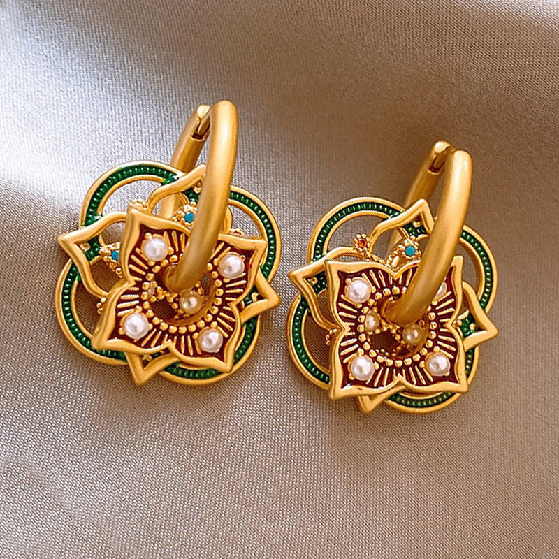 Herkkä käsityö Helmi Korvarengas