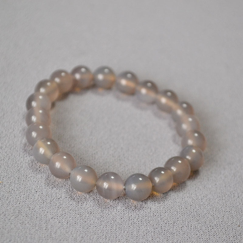 Klassinen Rannekoru ajattomalla viehätyksellä