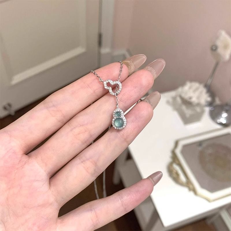 Kaunis Kaulakoru ainutlaatuisella tyylillä