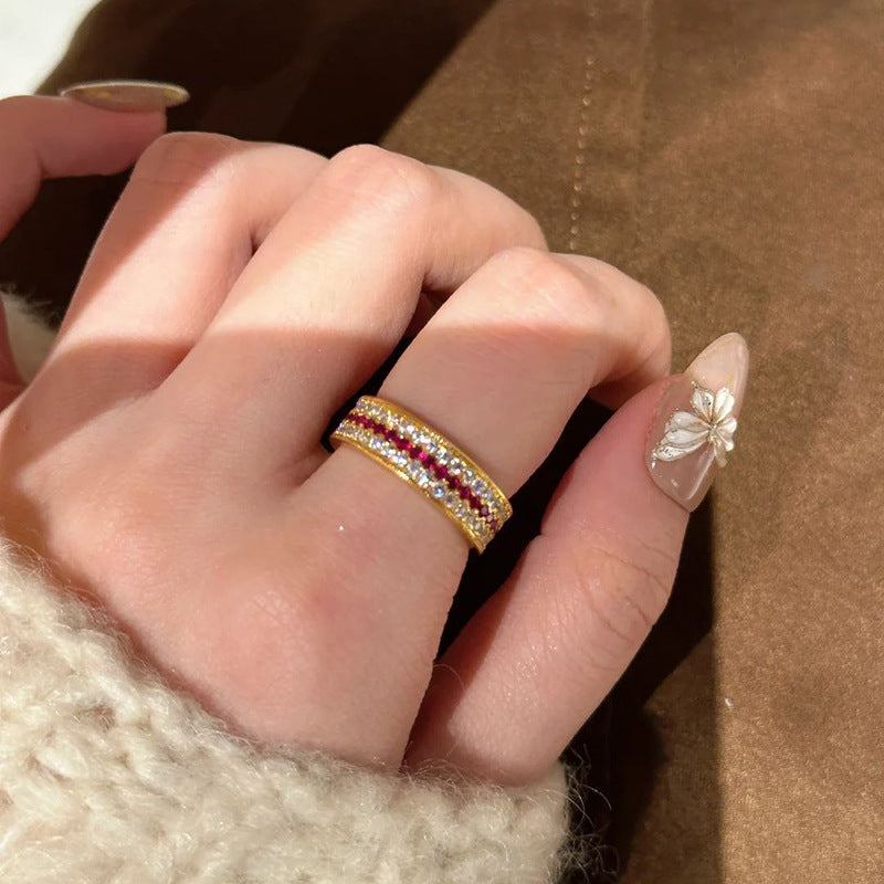 Herkkä käsityö Koru